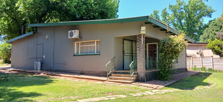 16 Bedroom Property for Sale in Kuruman Northern Cape